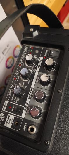Roland Micro Cube GX Amp