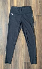 Under Armour XS Sports Leggings: Suit size 10-12yrs