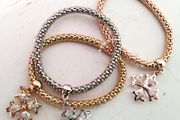 Elegant Floral Bracelets - Nature's Beauty Wrist