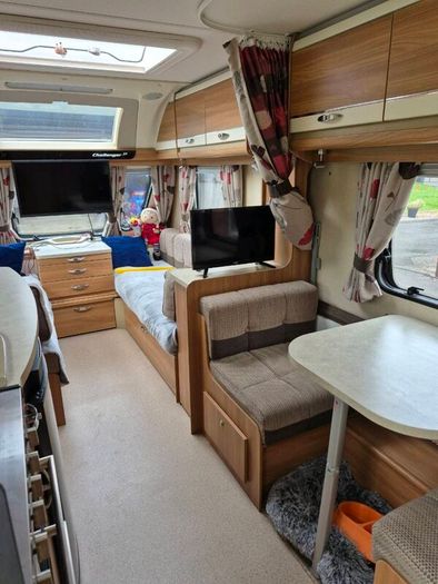 4 berth Swift Challenger se