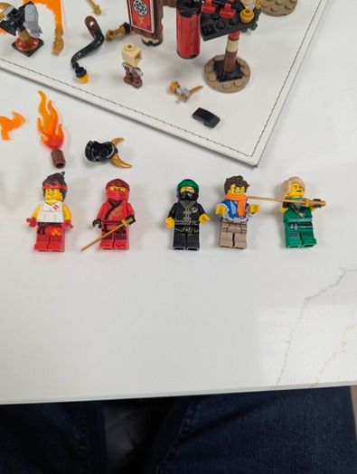 100% lego Ninjago job lot