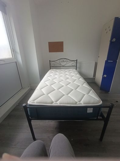 metal bed frame