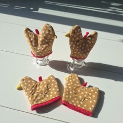 Egg warmers