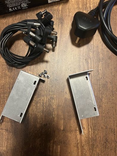 Pedal Power 4x4 power supply (230V)