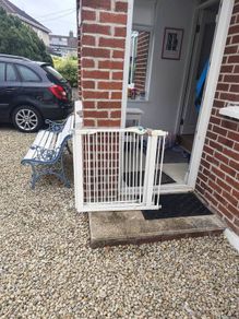 Baby gate