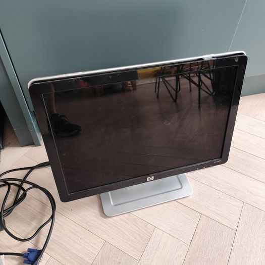 19inch PC monitor