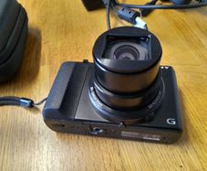 Sony Cybershot DSC - HX50