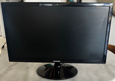 Samsung S24D330h 24-Inch LED Monitor