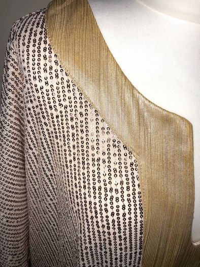 Gold sequinned blouse (5XL)