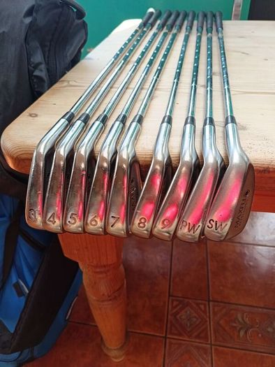 golf clubs