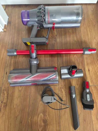 dyson v16