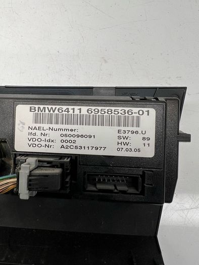 2005 Bmw  3 Series  E90 E91 Heater Climate Control Unit 6411 6958536-01 A2l4b37s