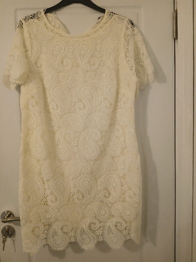 brand new cream dress size 18