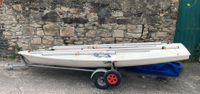 Laser dinghy for sale