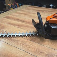 Tanaka hedge trimmer