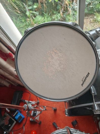 Yamaha Stage Custom Drum kit with Meinl cymbals and fancy stool