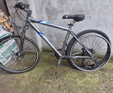 Giant yukon alloy mountain bike light weight