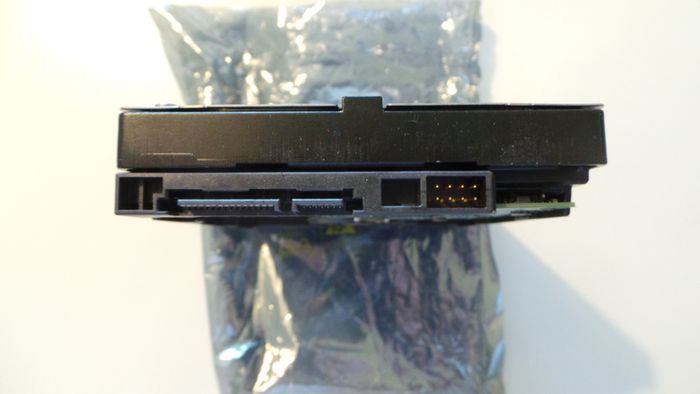 Western Digital WD5003AZEX 500GB SATA Hard Drive