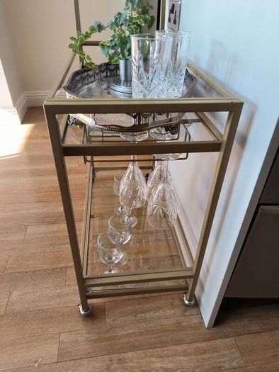 Drinks trolley