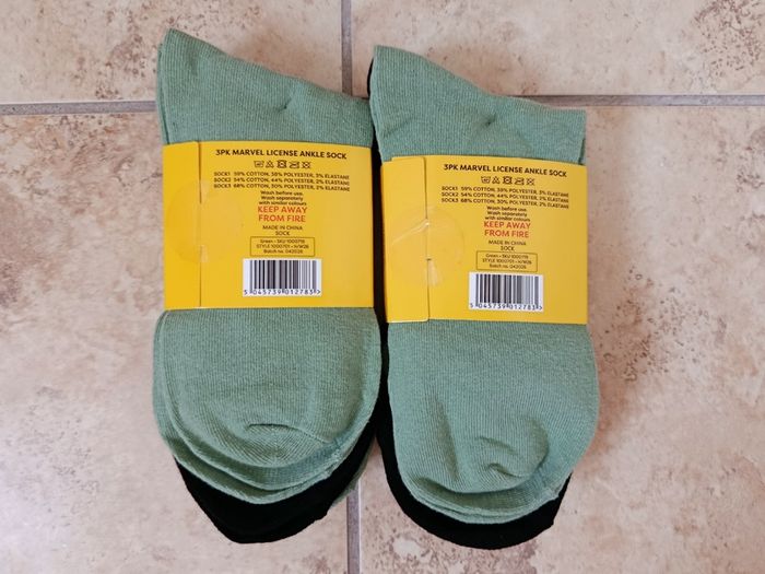 Marvel Avengers 2x 3 Pairs Mens Ankle Socks Size 9-11 / EU 43-46 Green/Black NEW