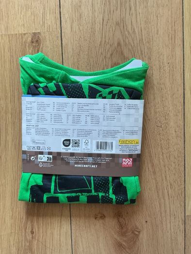 Boys Minecraft T-shirt 10-12years Brand New