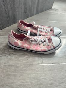 Converse Trainers - Uk 4.5