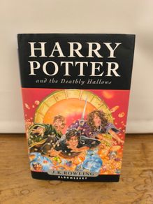 Harry Potter And The Deathly Hallows First Edition