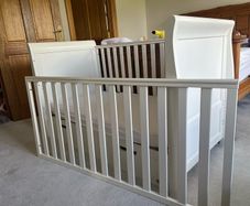 Obaby Stamford Classic Sleigh Cot Bed