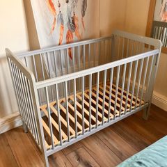 Baby cot