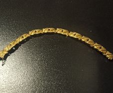 18ct bracelet