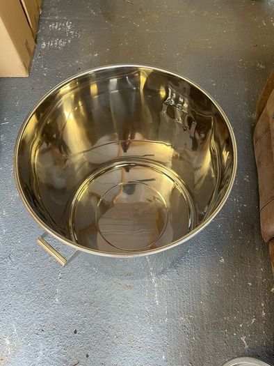 Stainless Steel 100 litre Pot with Lid and lid band