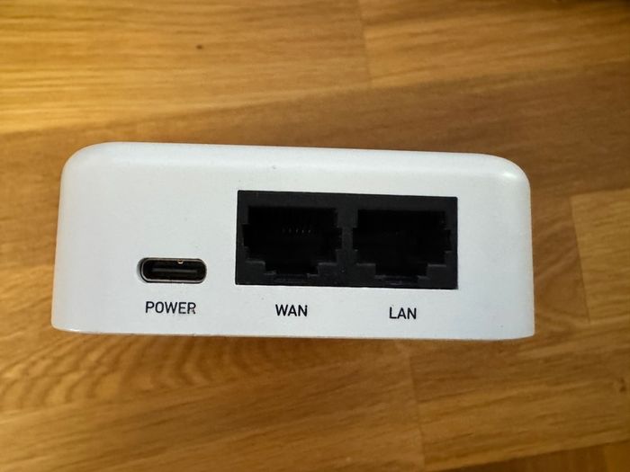 GLinet 4g Router.
