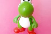 Nintendo Super Mario Bros Yoshi Figure