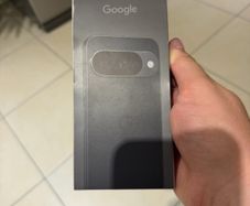 Google Pixel 10