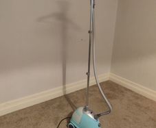clothes steamer