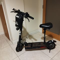 Electric scooter