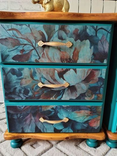 Bedside Lockers