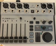 Behringer Flow 8 Digital Mixer