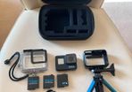 GoPro HERO7 Black Complete Bundle