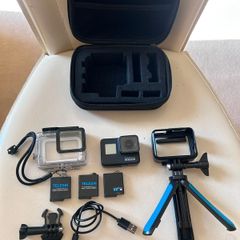 GoPro HERO7 Black Complete Bundle