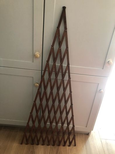 Expandable Trellis