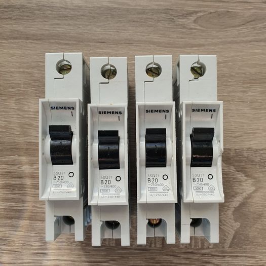 Used circuit breakers MCB RCBO RCD various amps Siemens,ABB,GE,Legrand,Hager,Schneider, Garo