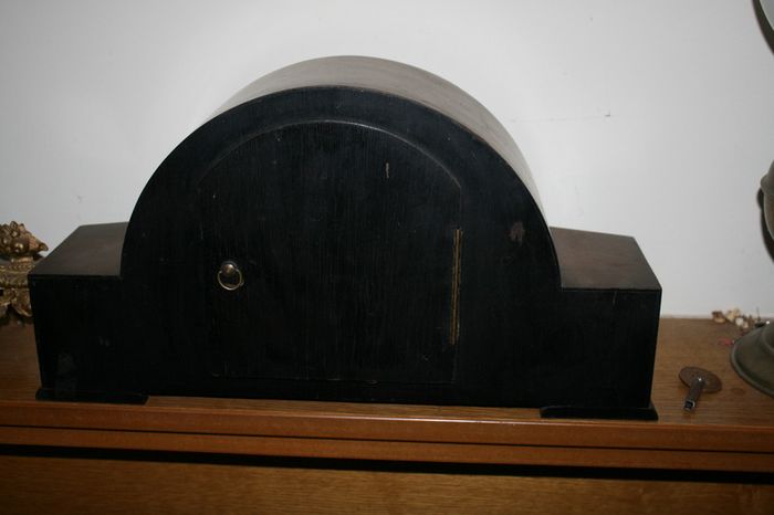 Bentima Clock