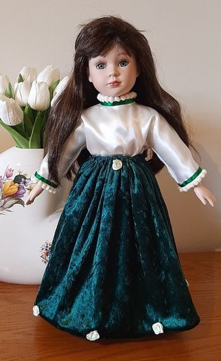 Porcelain dolls