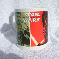 STAR WARS (The Force Awakens - Episode VII) - a mug featuring Finn, Kylo Ren & an Imperial Stormtrooper (c.2015)