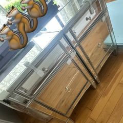 bedside cabinets