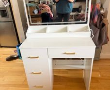 Vanity/ Dressing table