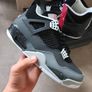 Air Jordan 4 RETRO Image 4