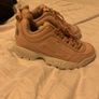 Girls / womens pink filas Image 3