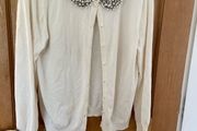 Pretty pearl cardigan size 16